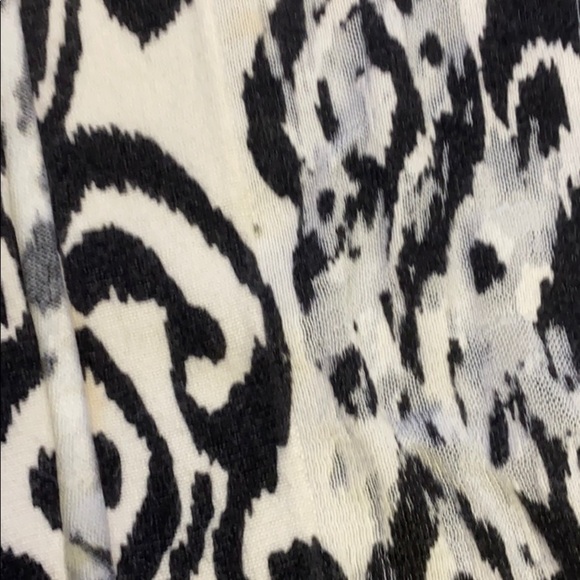 Chico’s Black & Cream Cardigan Sweater - Picture 4 of 5